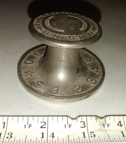 Vtg the royal rouss mfg - the, co