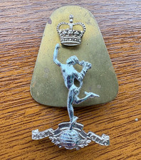 Vintage Royal Corps of Signals Cap Badge “Jimmy” Mercury Emblem – British Army