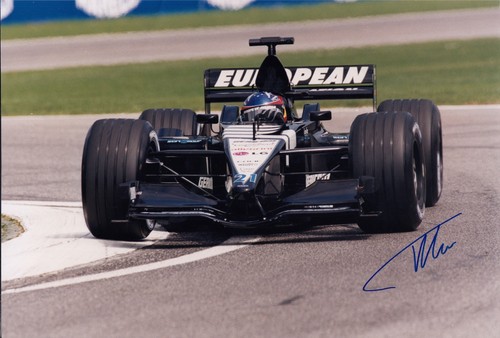 Signed fernando alonso - alonso,