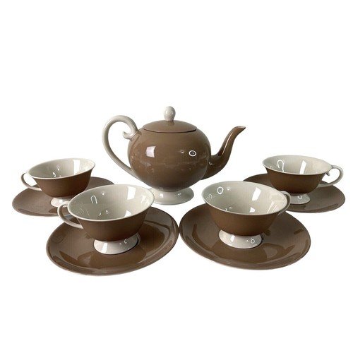 Vtg tan brown cream teapot - &,