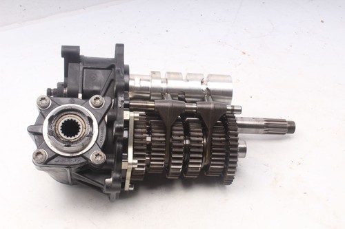 Speed manual transmission - 6-speed,