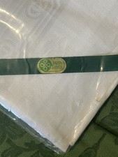 vintage Style Irish Linen Damask Tablecloth In Unused Condition Original Packing