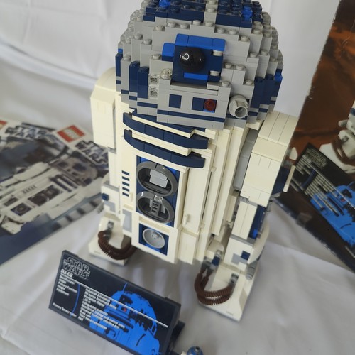 Lego star wars 10225 d2 - star,