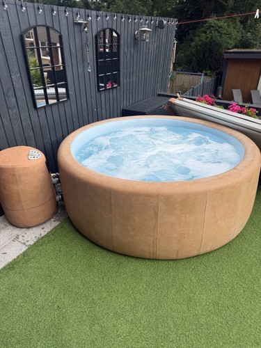 Soft tub hot jacuzzi - hot,