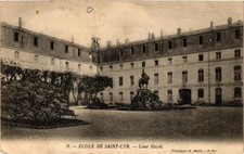 CPA École de St-CYR Cour