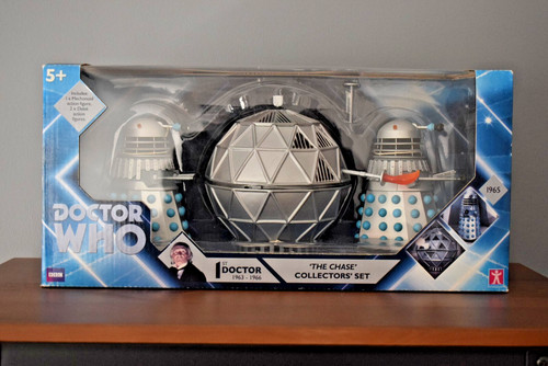 The chase collectors set - the, 1