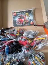 LEGO TECHNIC: Crane Truck (8258)