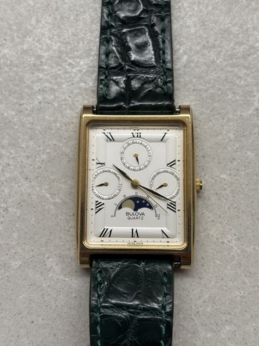 Rare vintage tank bulova - vintage,