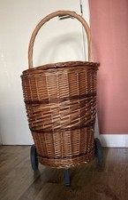 Wicker Shopping Trolley with Wheels And Lid