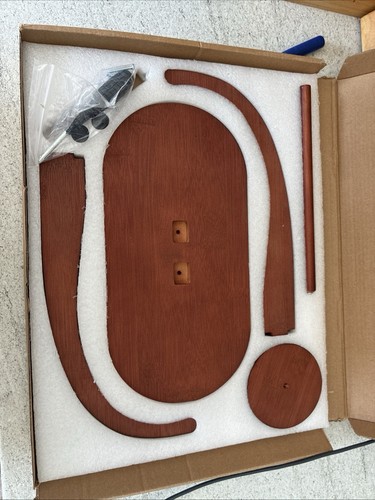 Wooden wool yarn holder - wool,