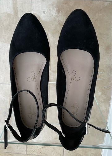Clark ladies flat ankle - flat,