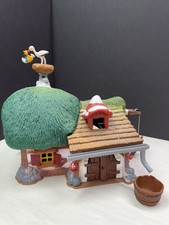 40025 Old Smurf Farm House