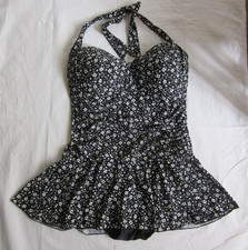 DEBENHAMS  SIZE 16  BLACK