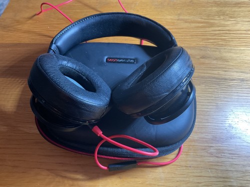 Beats headphones - beats,