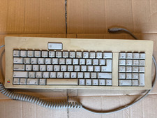 Apple M0116 Keyboard.  ADB