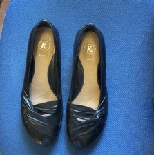 Smart black K Shoes SIZE 5