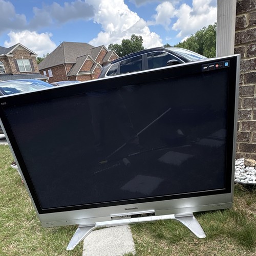 Panasonic flat screen - panasonic,