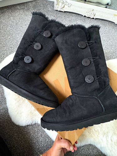 Ugg bailey button triplet - ugg,