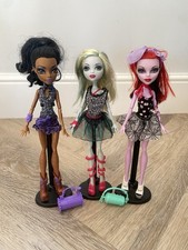 3x Monster High Dolls Lagoona
