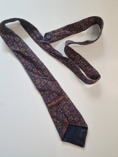 Vintage past times silk tie - vintage,