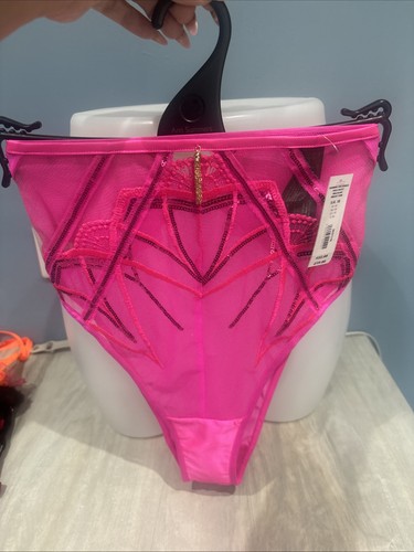 Ann summers desiring decadence - summers,