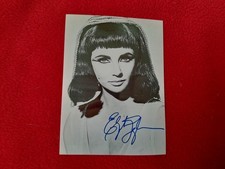 ELIZABETH TAYLOR PHOTO