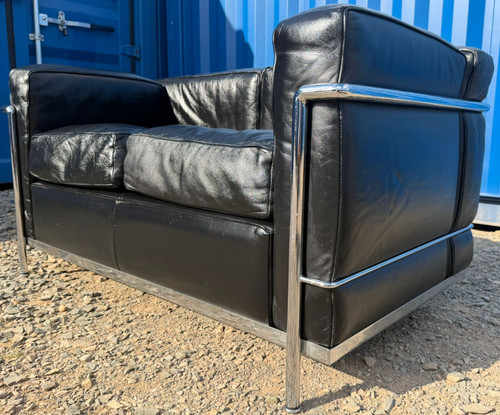 Cassina lc2 sofa - cassina,