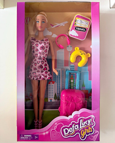 Defa lucy style - lucy, traveler