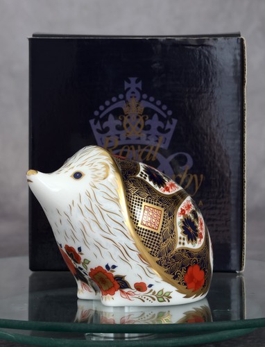 Royal crown derby old imari - crown,