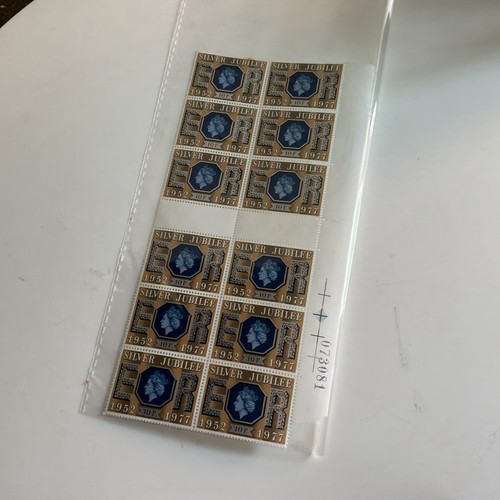 Royal mail mint stamps 10p - mail,