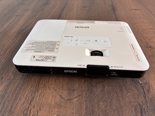 Epson 1780w 3lcd wxga - wxga, hdmi