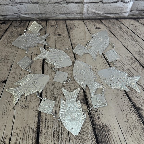 Aluminium stamped sitting - aluminium,