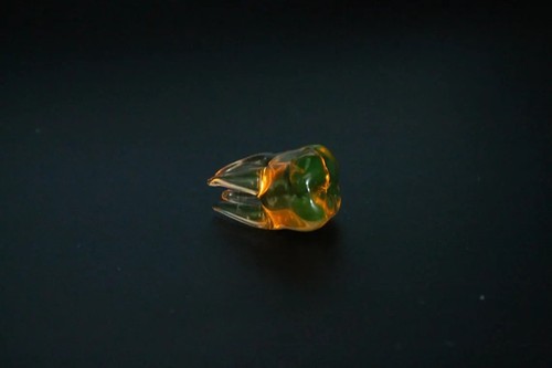 Bronze uranium glass tooth - bronze,