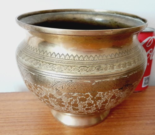 Super heavy brass pot - brass, pot-etched