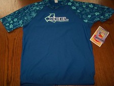 NWT XCEL BLUE TROPICAL SHORT