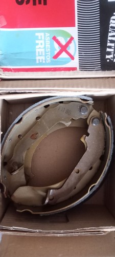 Rear brake shoe set - shoe, for