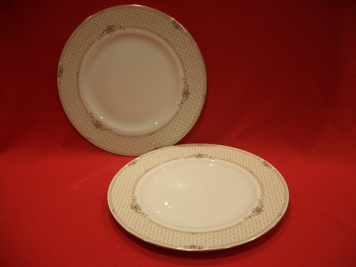 Wedgwood england bone - x,