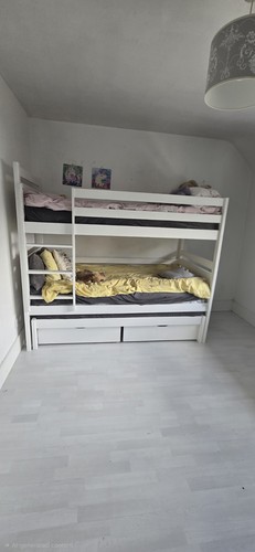 Triple bunk beds with - beds,