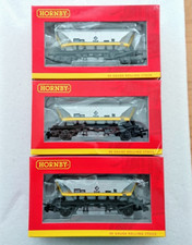 Hornby R6828 x3 Pack 32.5T MGR Hopper Wagons & Canopy 358764, 358765, 358766 NEW