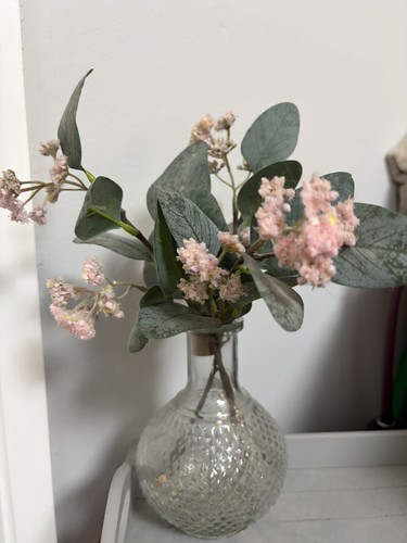 Small vase with - small, pink