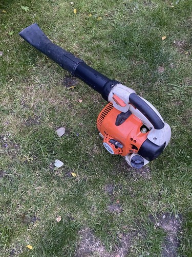 Stihl handheld 2 stroke - bg,