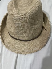 Straw Hat Wallaroo