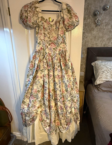 Hilary morgan floral satin - hilary,