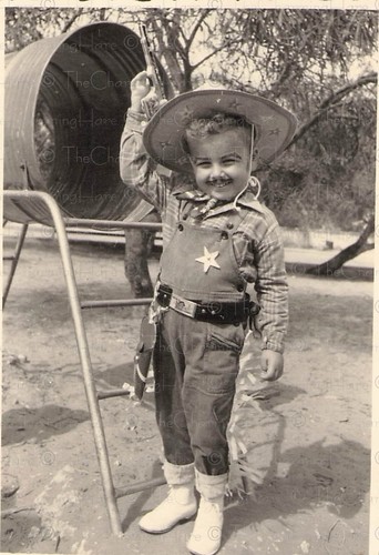 Vintage photo 1950s little boy - photo,