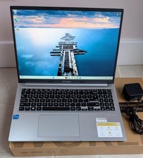 ASUS Vivobook X1605ZA 16"