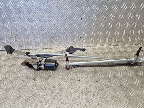 Renault clio front wiper motor - wiper,