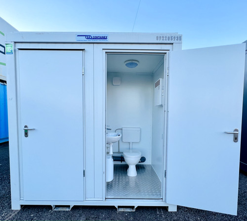 Toilet block 8x5 ft - toilet,