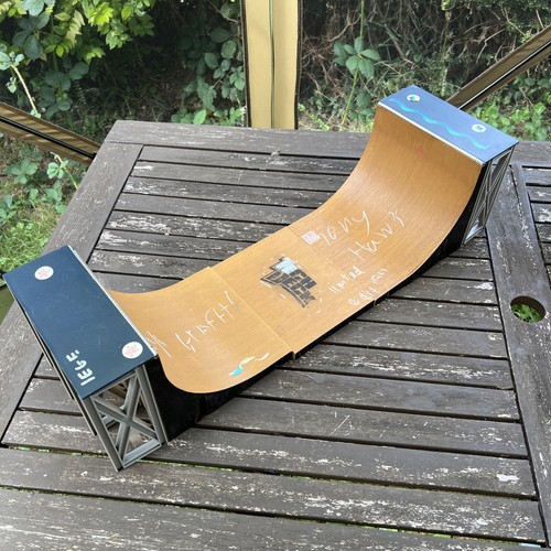 Tech deck half pipe - deck,