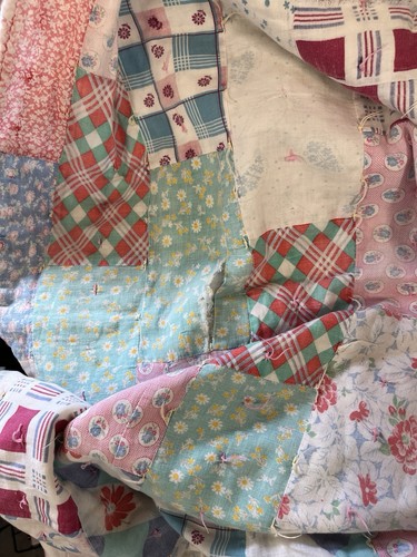 Vtg feedsack quilt slow - 1,