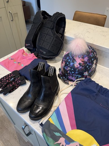 Childs horse riding bundle - riding, age